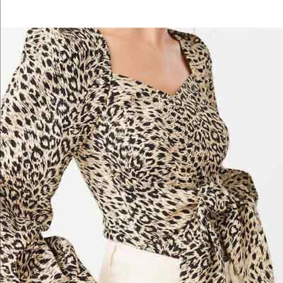 & other stories leopard print long sleeve top - Picture 2 of 6